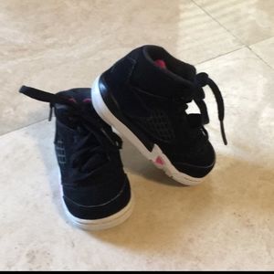 JORDAN SNEAKERS..INFANT..4c
